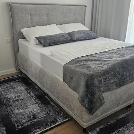 Sarajevo City Suite Lägenhet